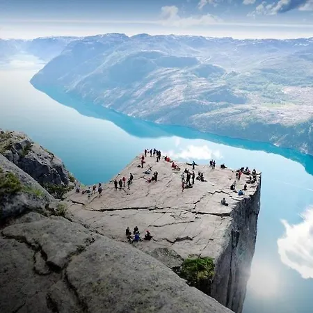 A Cosy Flat In The Heart Of *