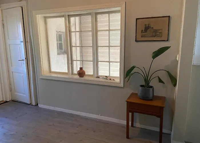 A Cosy Flat In The Heart Of *