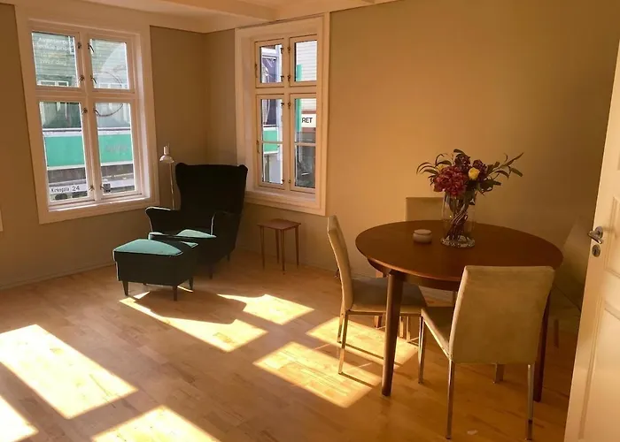 A Cosy Flat In The Heart Of 스타방에르